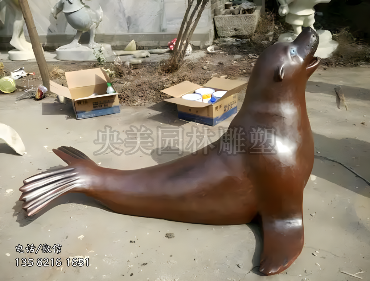 玻璃鋼仿銅色海豹雕塑