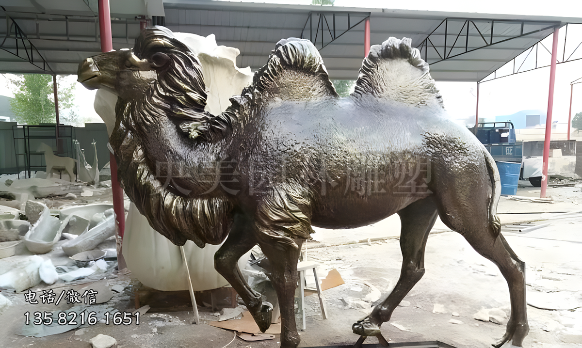 玻璃鋼仿銅駱駝雕塑
