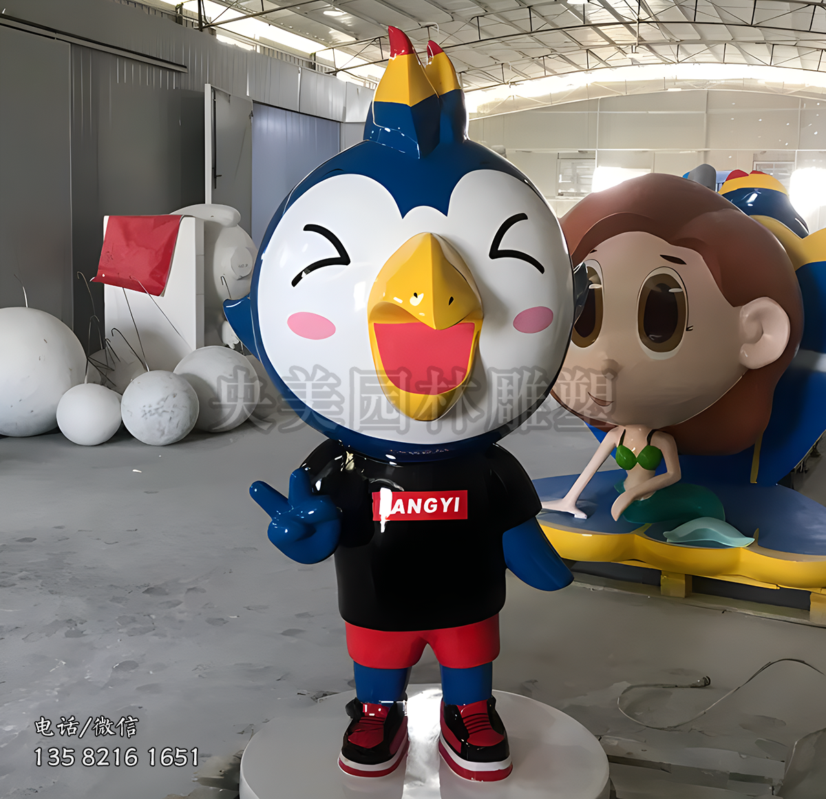 小鳥(niǎo)公仔卡通動(dòng)物雕塑