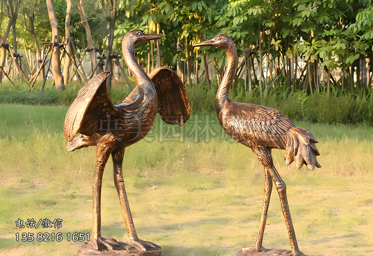 仿銅景觀仙鶴雕塑