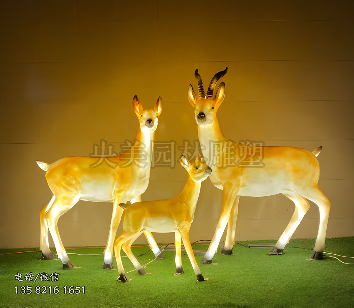 玻璃鋼仿真發(fā)光小鹿雕塑