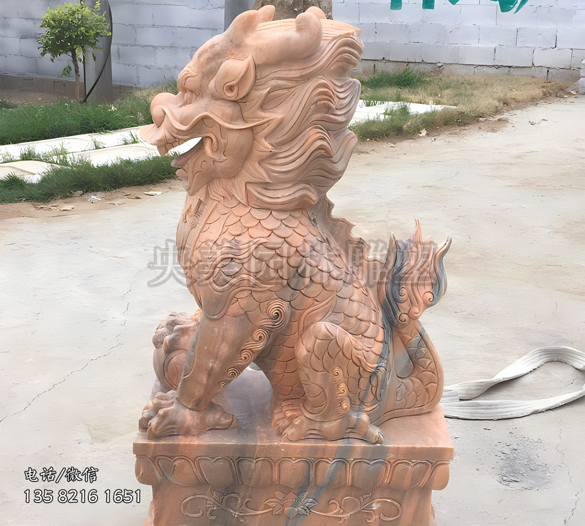 瑞獸麒麟晚霞紅石雕