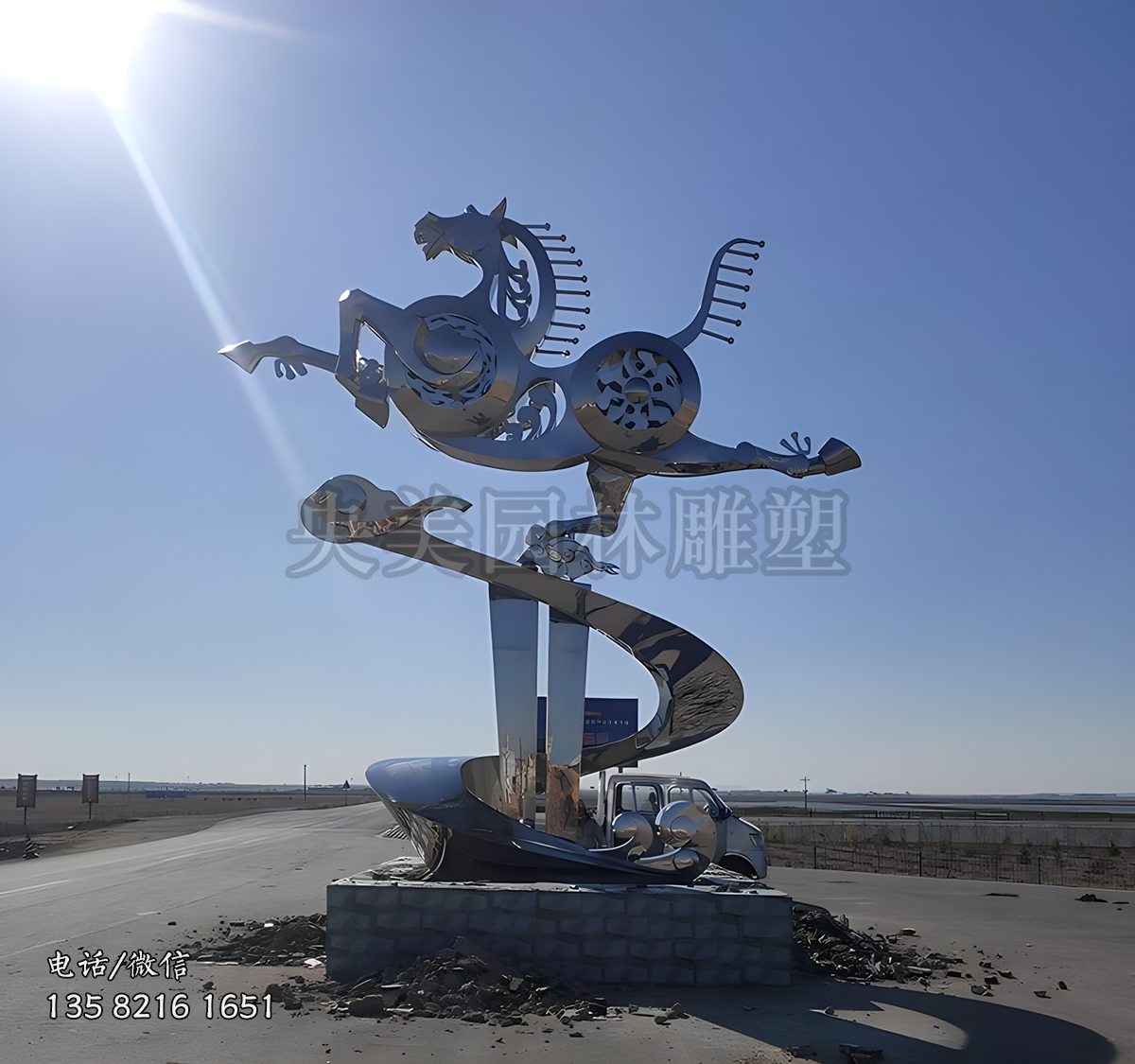 創(chuàng)意機(jī)械馬不銹鋼景觀動(dòng)物雕塑