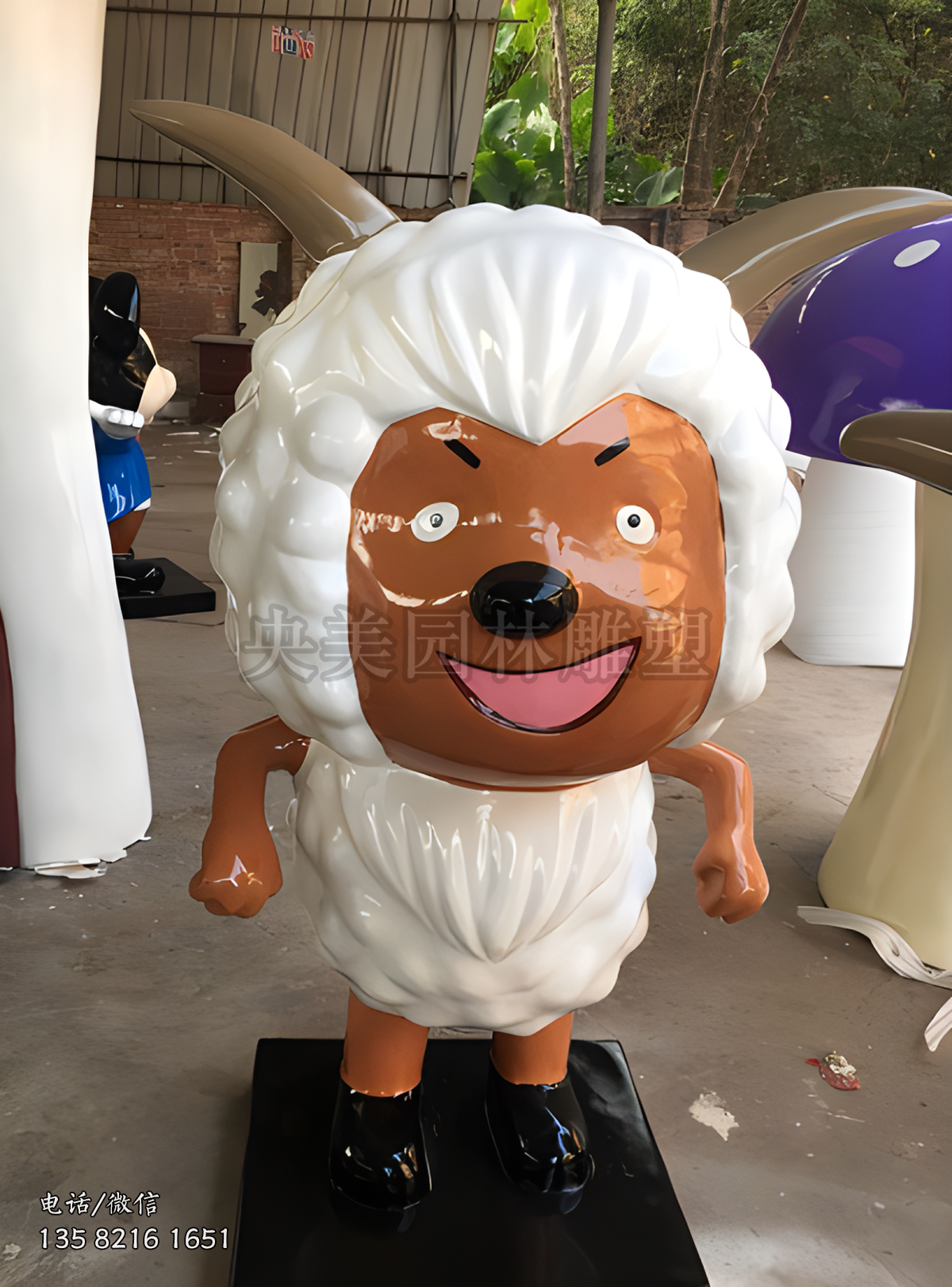 玻璃鋼沸羊羊雕塑