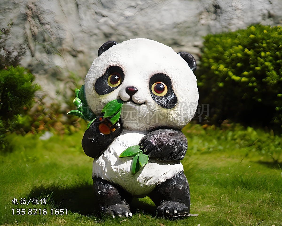 毛面彩繪玻璃鋼仿真熊貓雕塑
