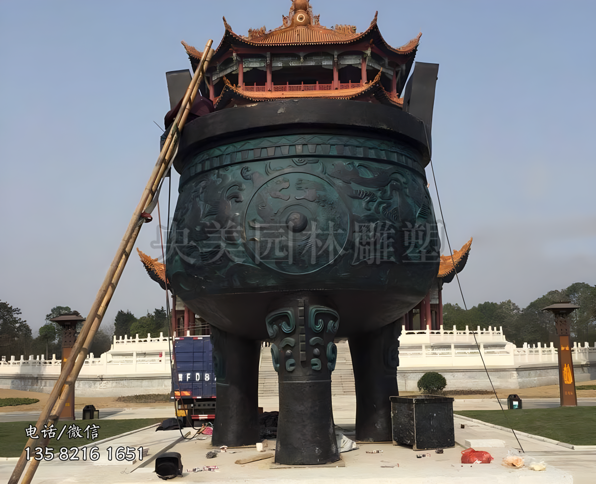 青銅鼎大型景觀雕塑
