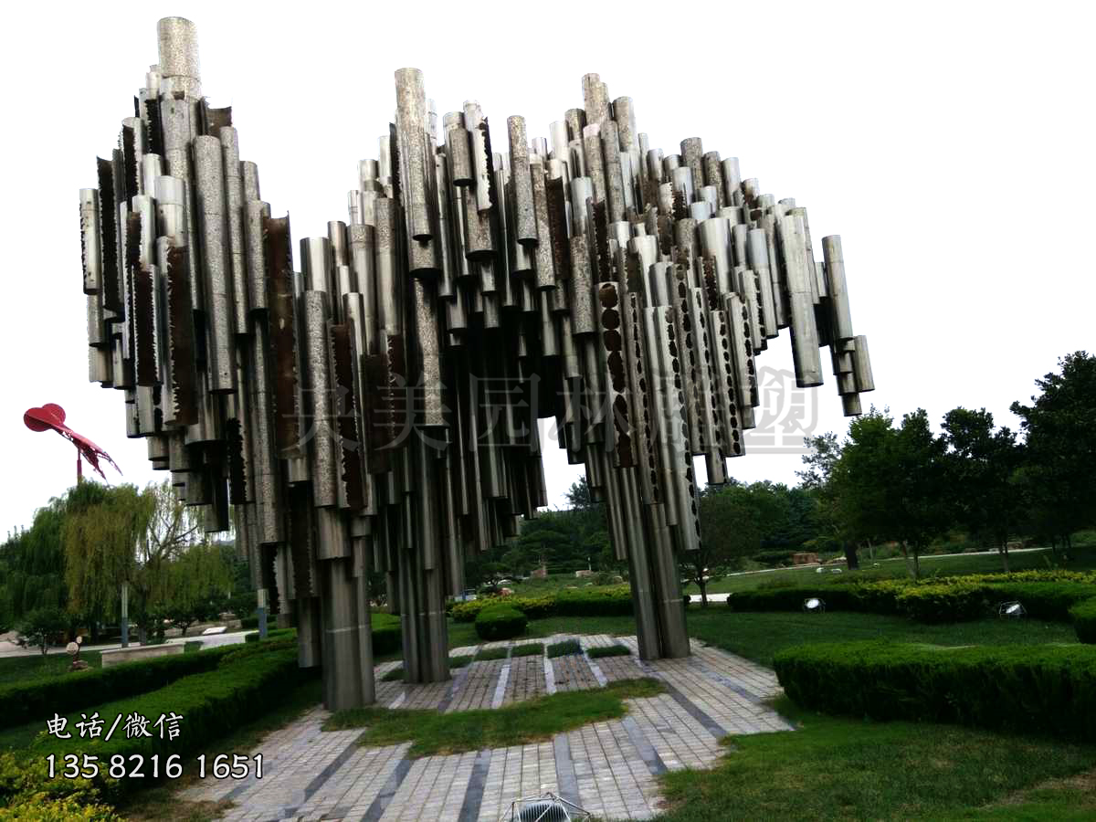 無(wú)數(shù)根笛子組成的不銹鋼景觀造型雕塑