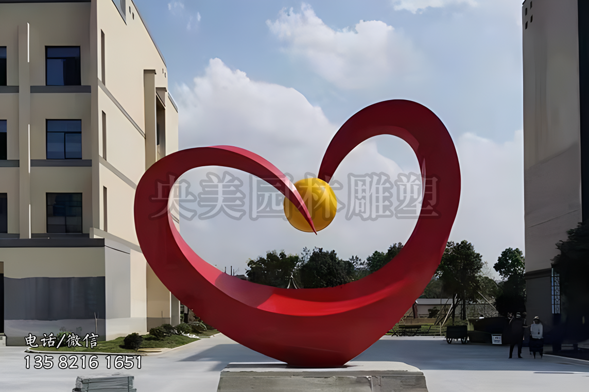 愛(ài)心造型抽象景觀(guān)雕塑